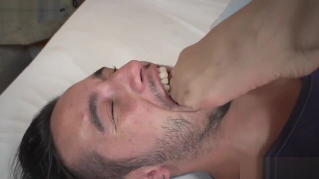 Трахнул в короткой юбке и чулках