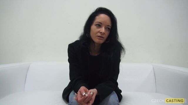 Трахнул молодую красотку за деньги