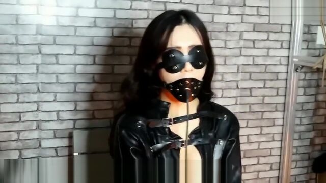 Порно голые письки крупный план
