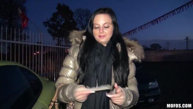 Зрелая женщина трахает толстого мужчину