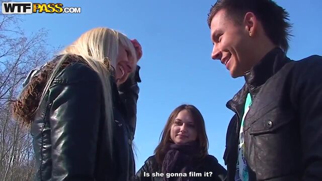 Подсматривать за девками а потом трахнуть