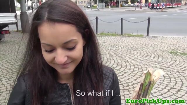 Красивый нежный секс на лице