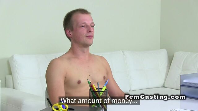Секс маленький попу красивой девушкой