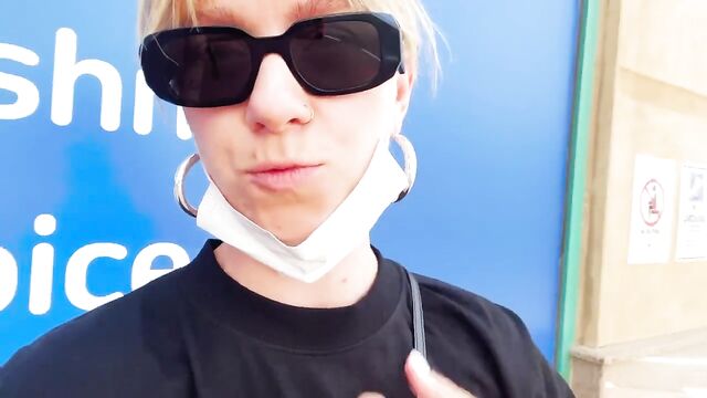 Порно девушки кончают фонтаном домашний