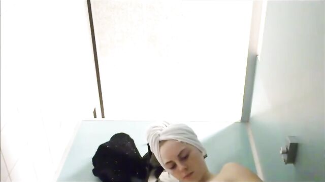 Порно русская девушка лижет за долги