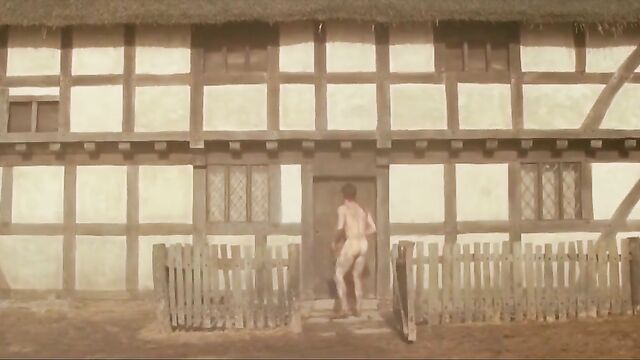 Порно рогоносец вылизывает пизду