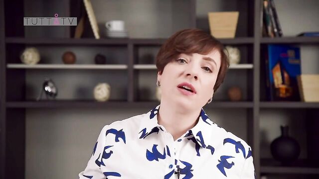 Порно мама пристала к сыну трахаться