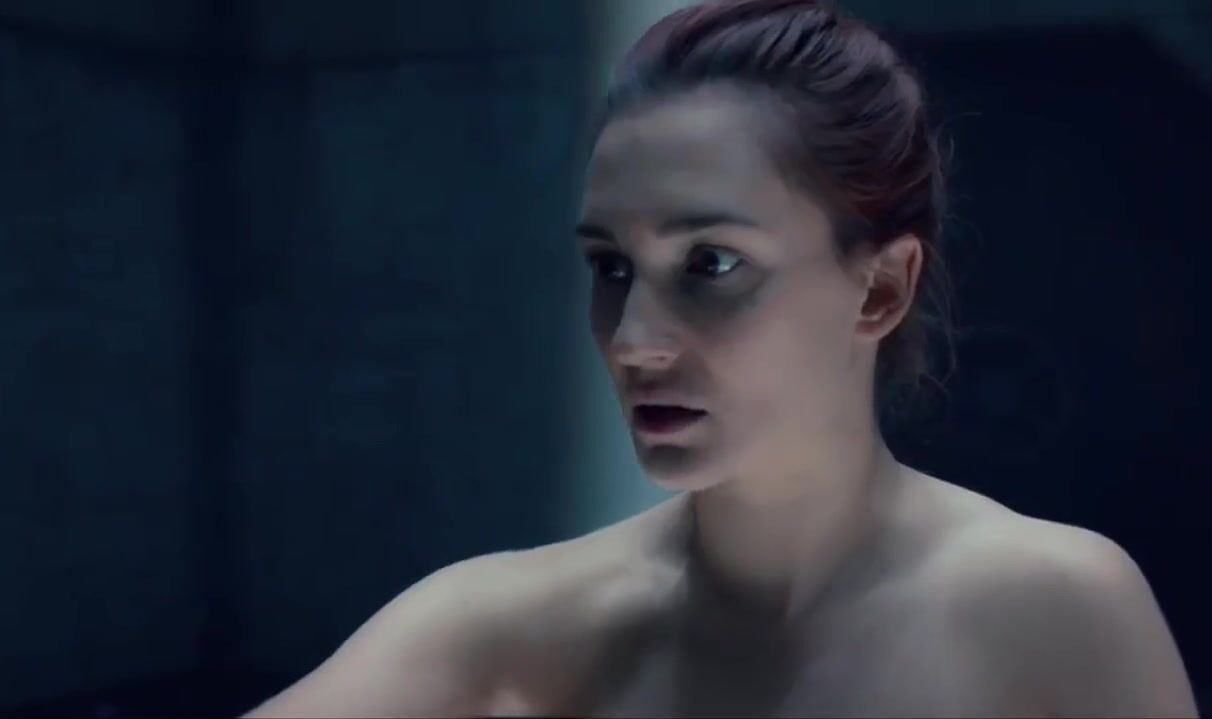 Slideshow katherine barrell sexy.