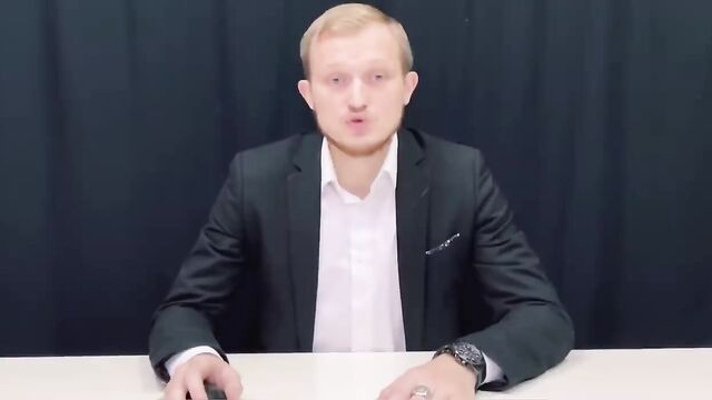 Порно друг трахнул вдову друга жестоко